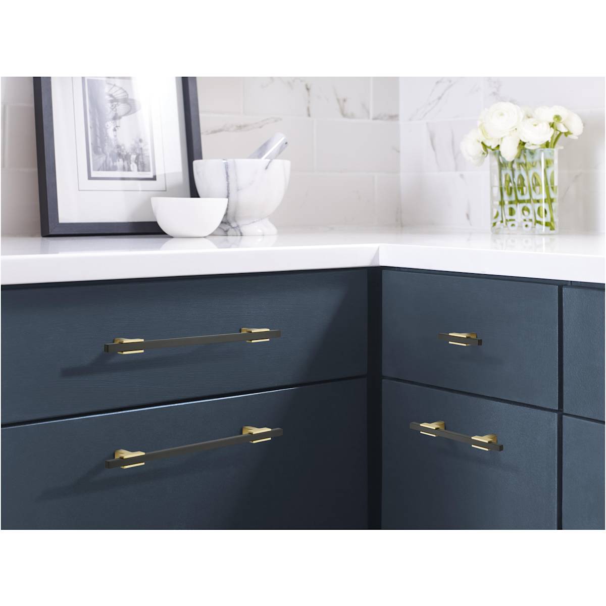Amerock - BP778192BGLWHT - Urbanite 7-9/16 Inch Center to Center Bar Cabinet Pull in Brushed Gold / White