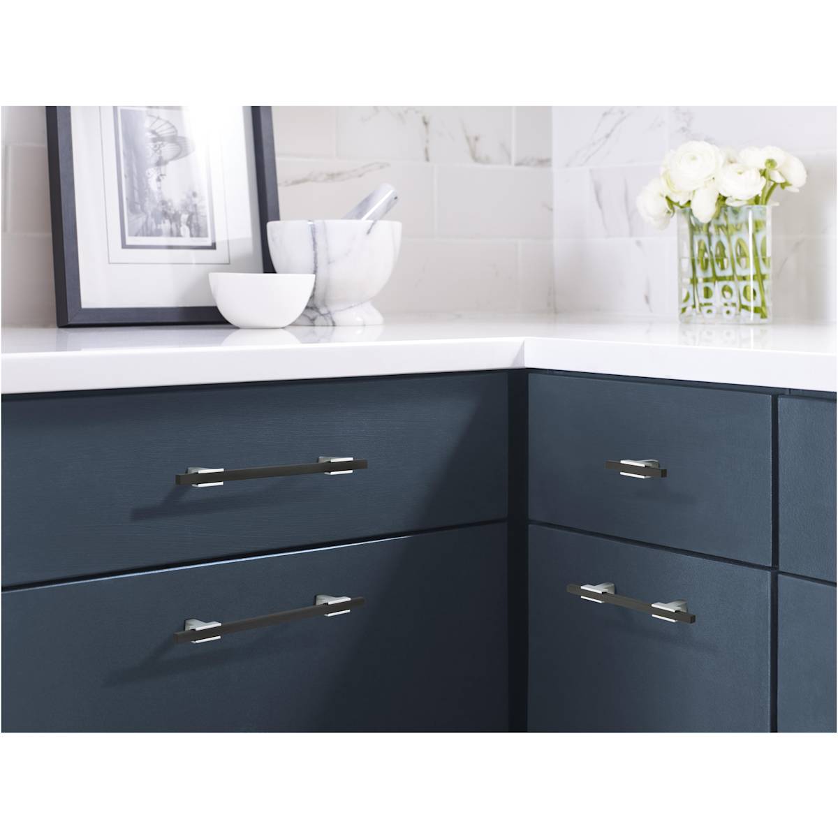 Amerock - BP77896CZMB - Urbanite 3-3/4 Inch Center to Center Bar Cabinet Pull in Champagne Bronze / Matte Black
