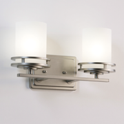 Hendrik Two Light Bath