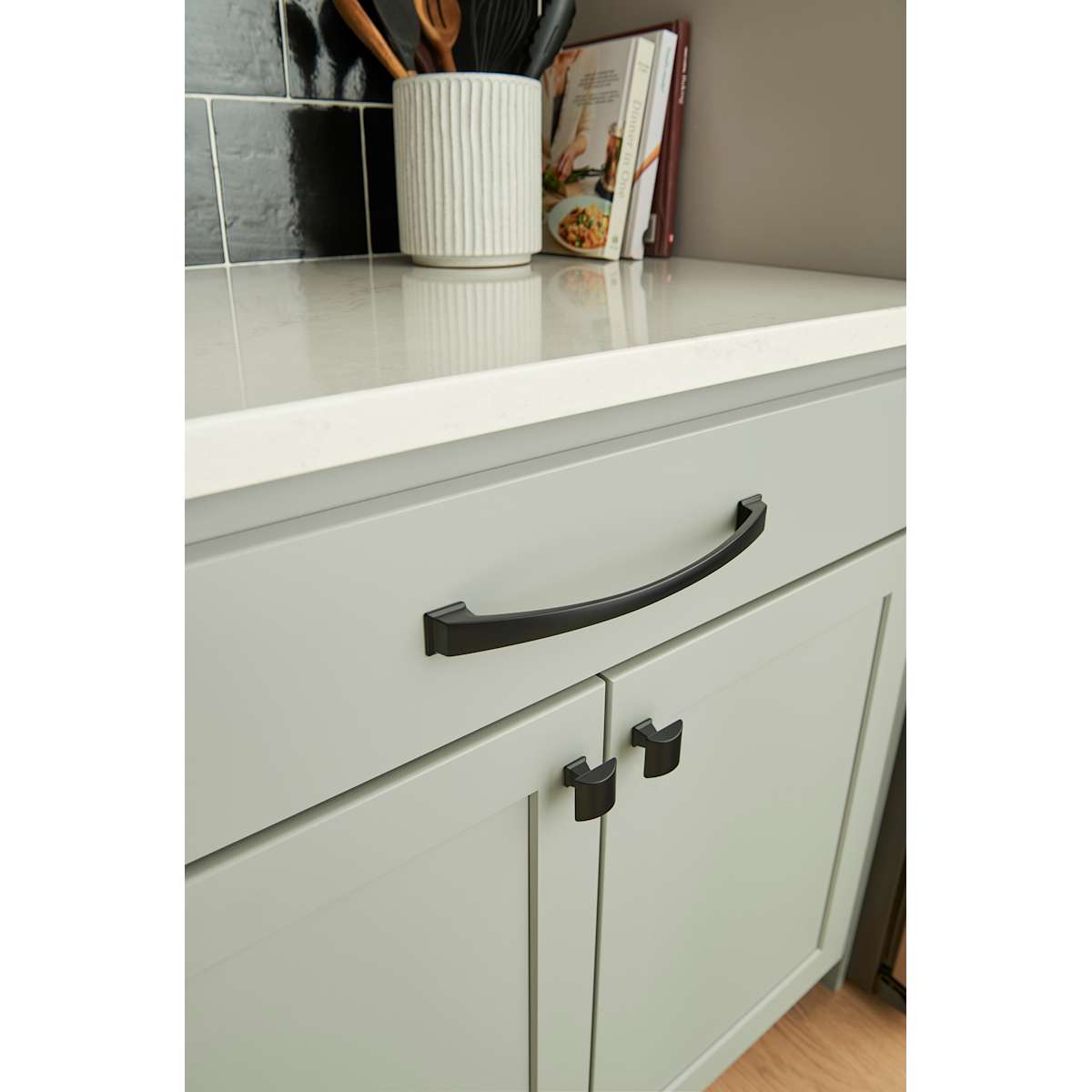 Jeffrey Alexander - 944-192SN - Roman 7-9/16" Center to Center Arch Bow Compliant Cabinet Handle / Drawer Pull in Satin Nickel