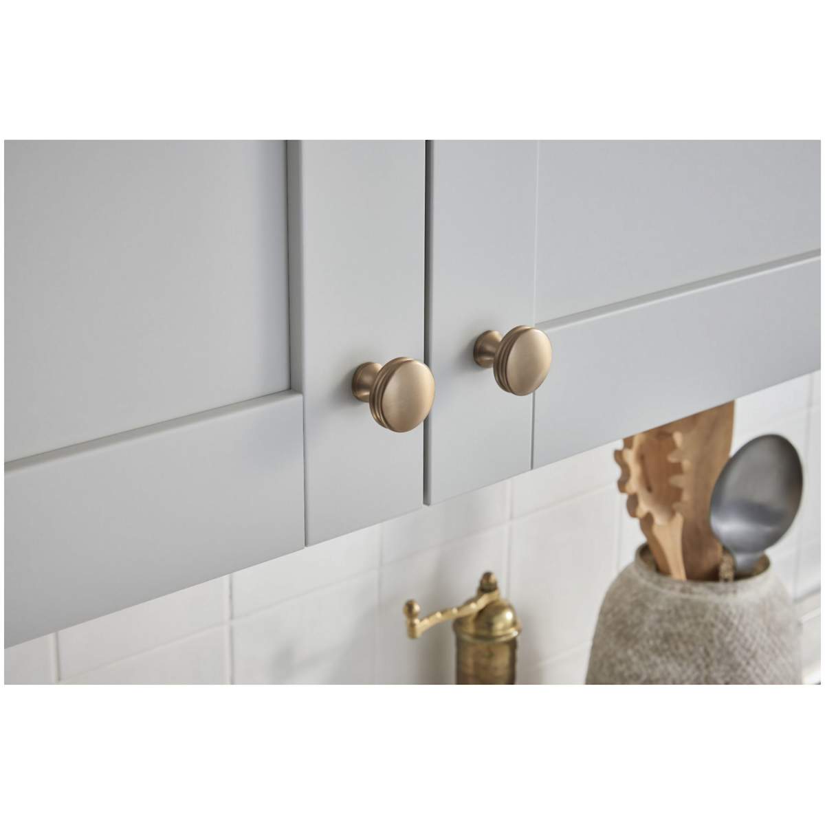 Jeffrey Alexander - 445BNBDL - Marie 1-1/4" Round Concave Edge Flat Mushroom Cabinet Knob / Drawer Knob in Brushed Pewter