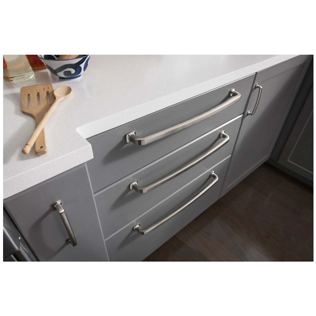 Jeffrey Alexander - MO6373-18MB - Belcastel 1 - 18" Center to Center Soft Square Appliance Handle / Appliance Pull with Square Feet in Matte Black