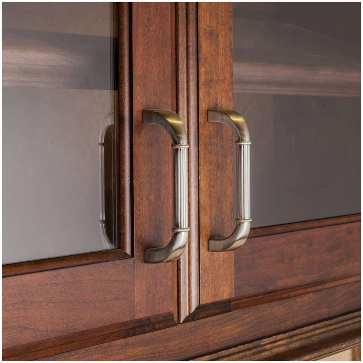 Jeffrey Alexander - Z281-18ABSB - Cordova 18" Center to Center American Colonial Reeded Appliance Pull / Handle in Antique Brushed Satin Brass