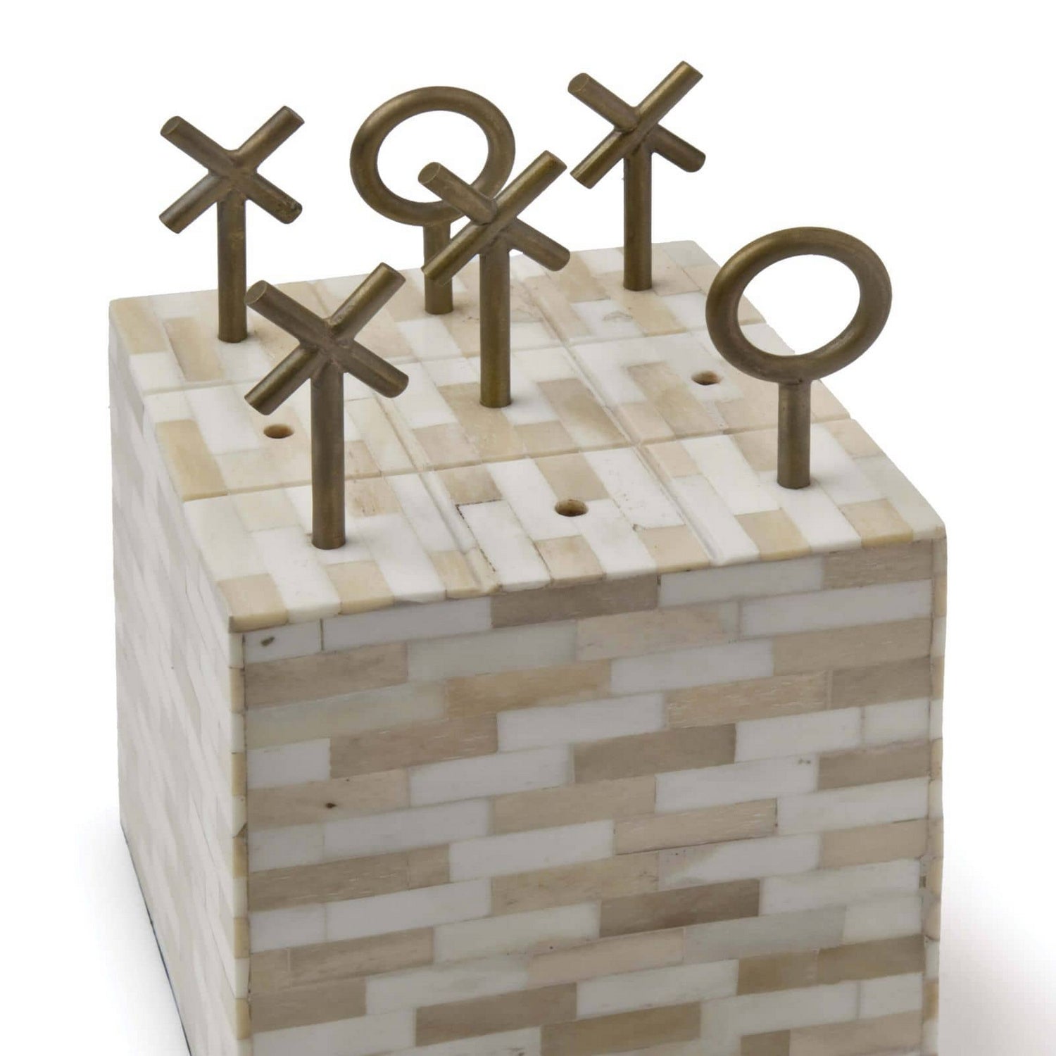 Regina Andrew - 20-1099 - Games - Tic Tac Toe - Natural