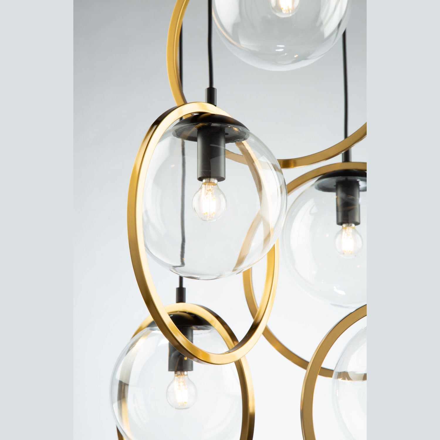 Artcraft - AC10895VB - Five Light Pendant - Lugano - Black & Vintage Brass