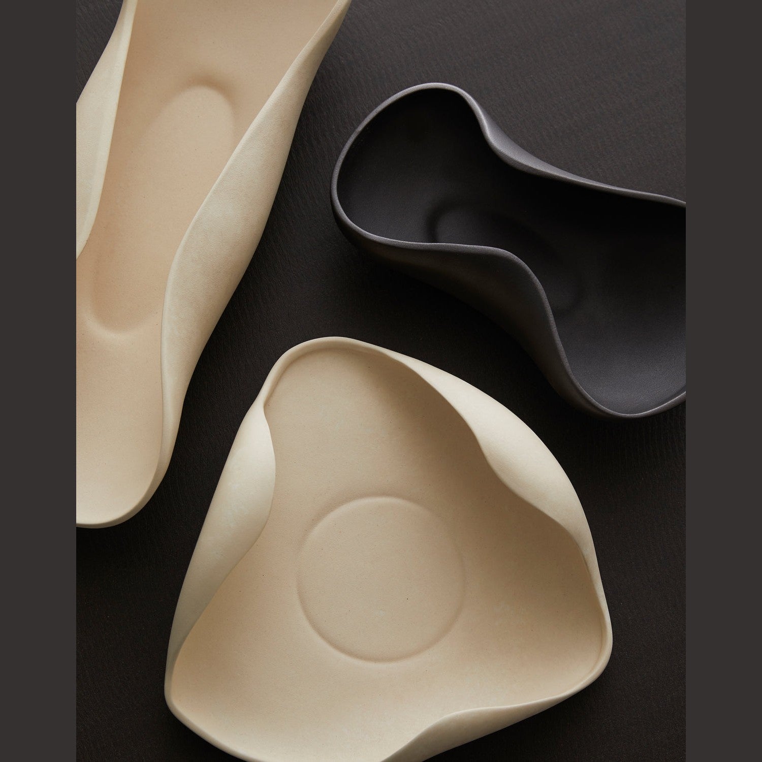 Arteriors - DA1001 - Trays, Set of 3 - Rolls - Matte Black