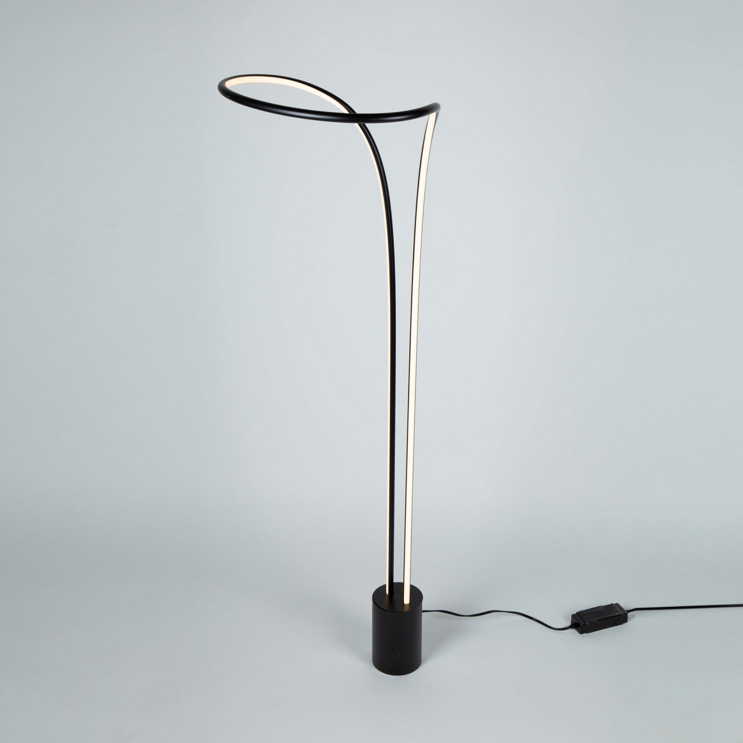 Artcraft - AC7589BK - LED Floor Lamp - Cortina - Matte Black