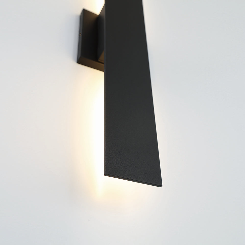 Eurofase - 42708-018 - LED Outdoor Wall Sconce - Annette - Black