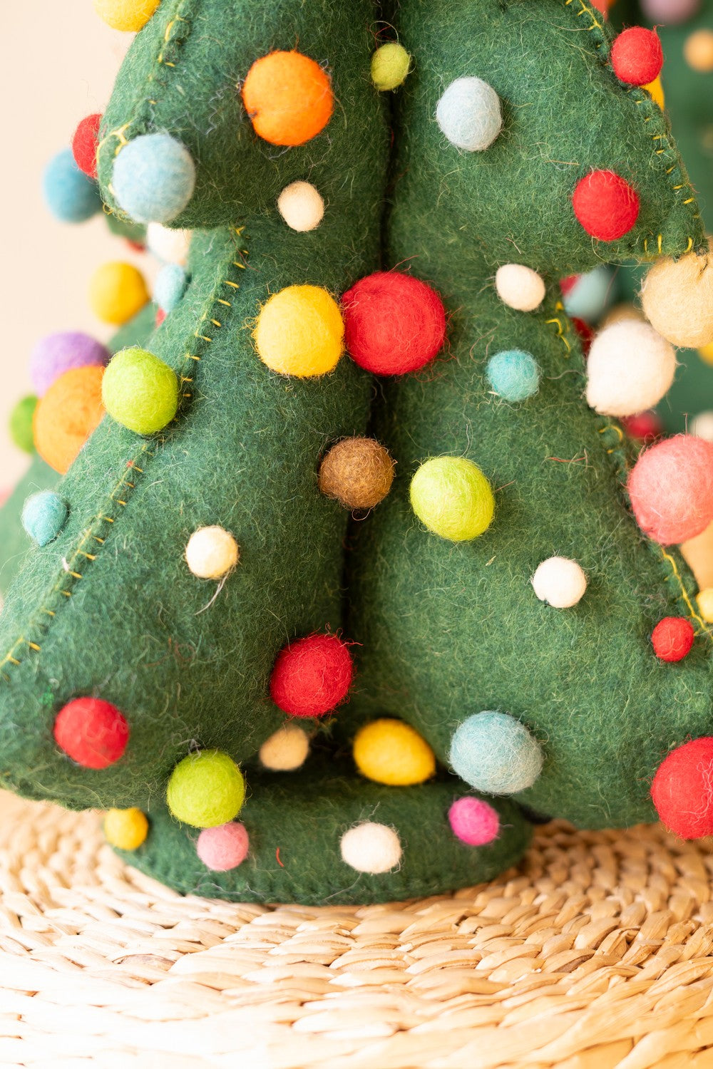 Kalalou - NKF1081 - Felt Christmas Tree - Green