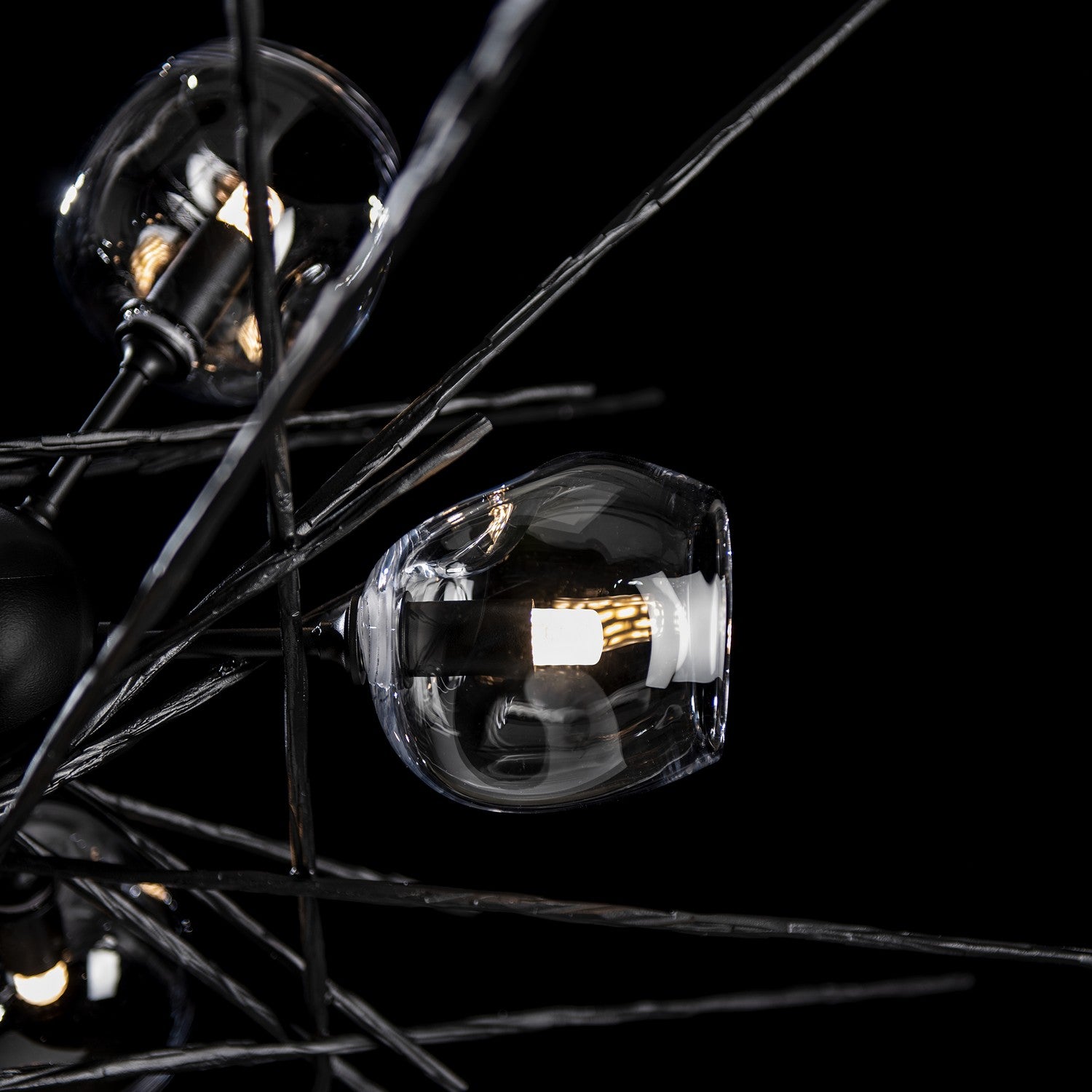 Hubbardton Forge - 131590-SKT-MULT-10-ZM0709 - Six Light Pendant - Griffin - Black