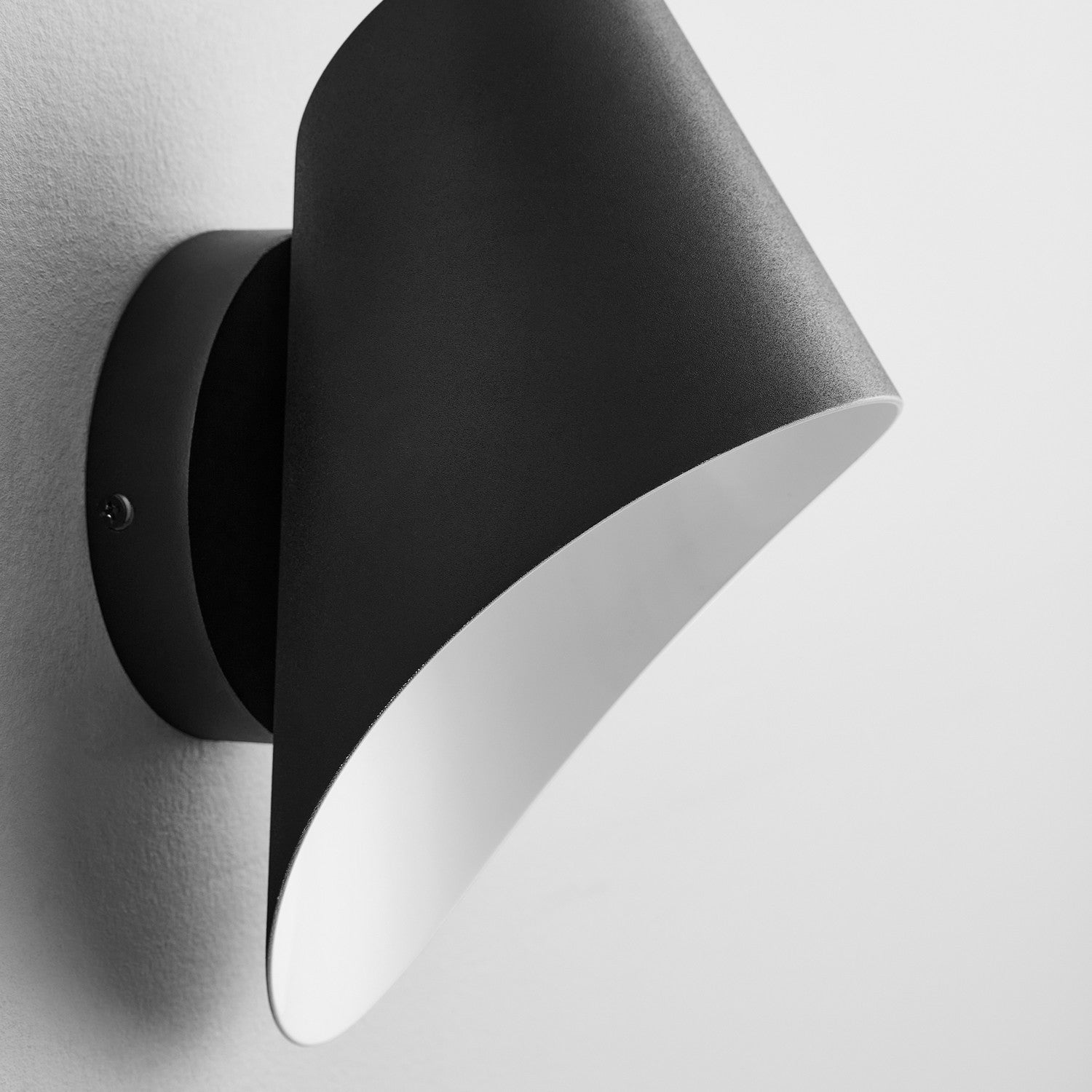 Quorum - 3-738-15 - LED Wall Sconce - Lottie - Black