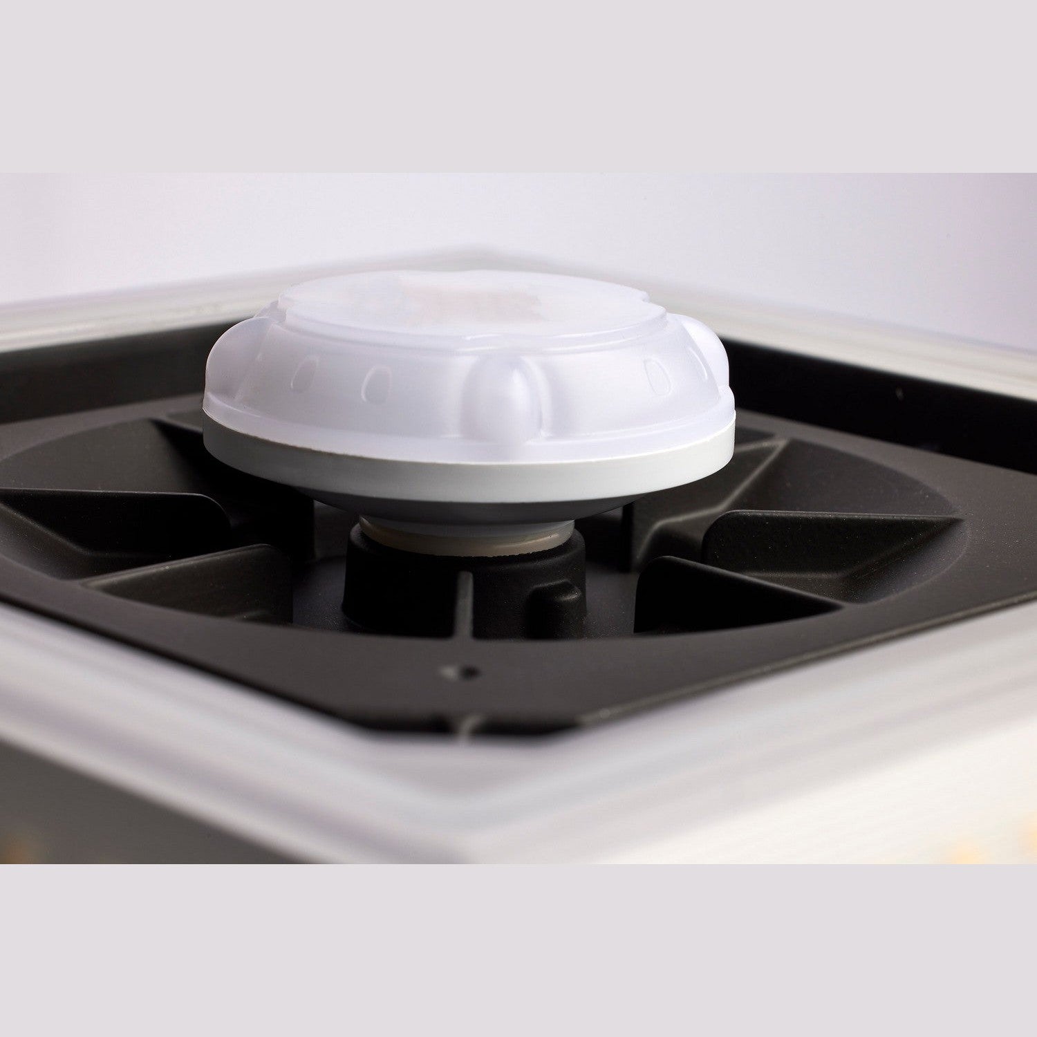 Nuvo Lighting - 65-637 - LED Wide Beam Angle Canopy - Bronze