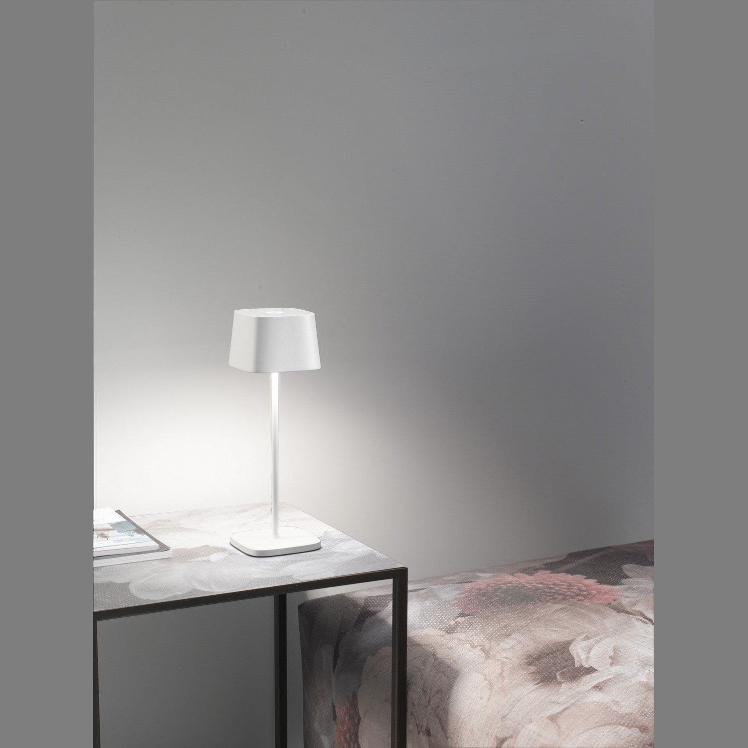 Zafferano - LD0870B4 - LED Table Lamp - Ofelia - White