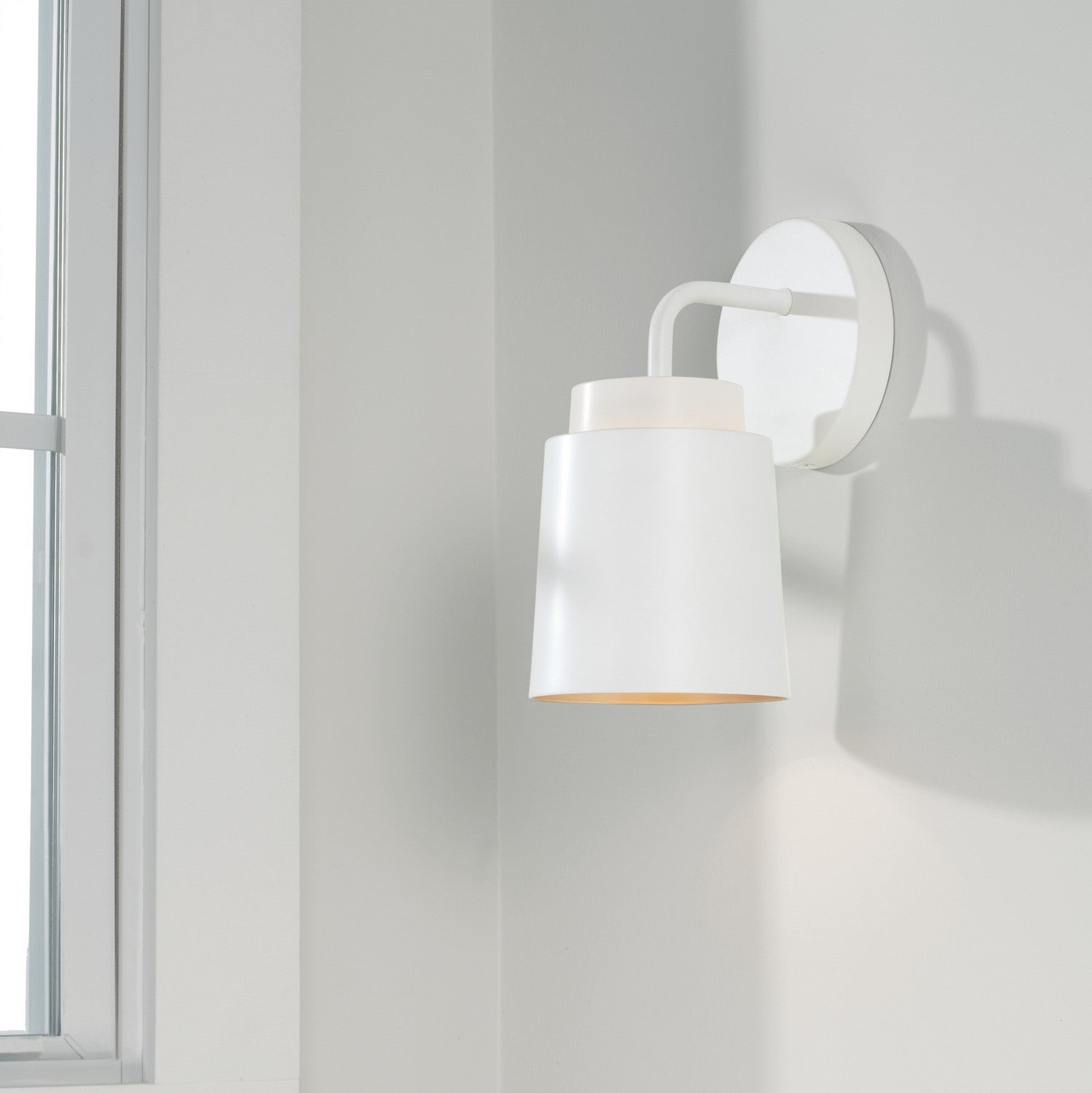Capital Lighting - AA1035WE - One Light Wall Sconce - Pratt - Matte White