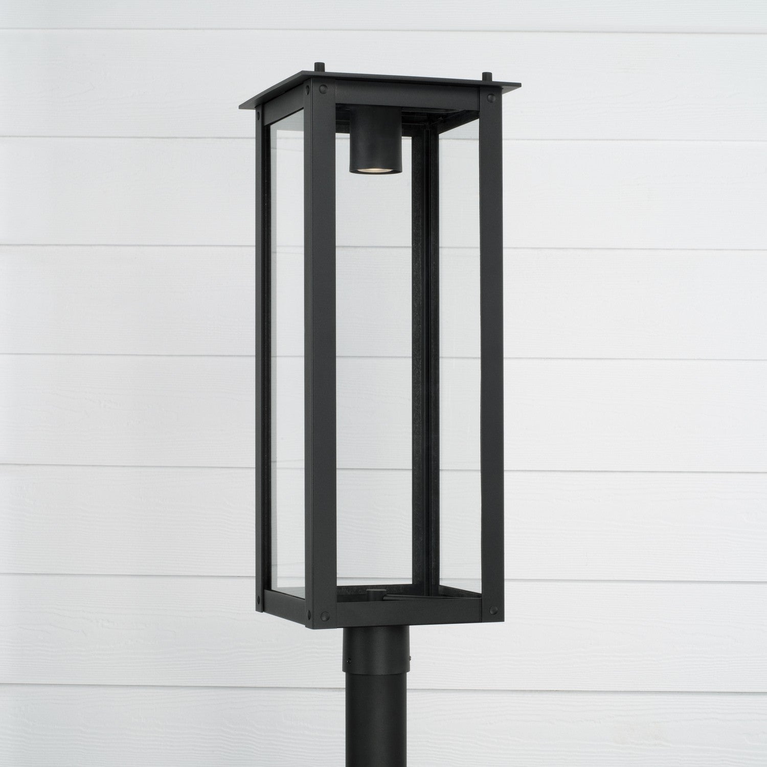 Capital Lighting - 934643BK-GL - One Light Outdoor Post Lantern - Hunt - Black