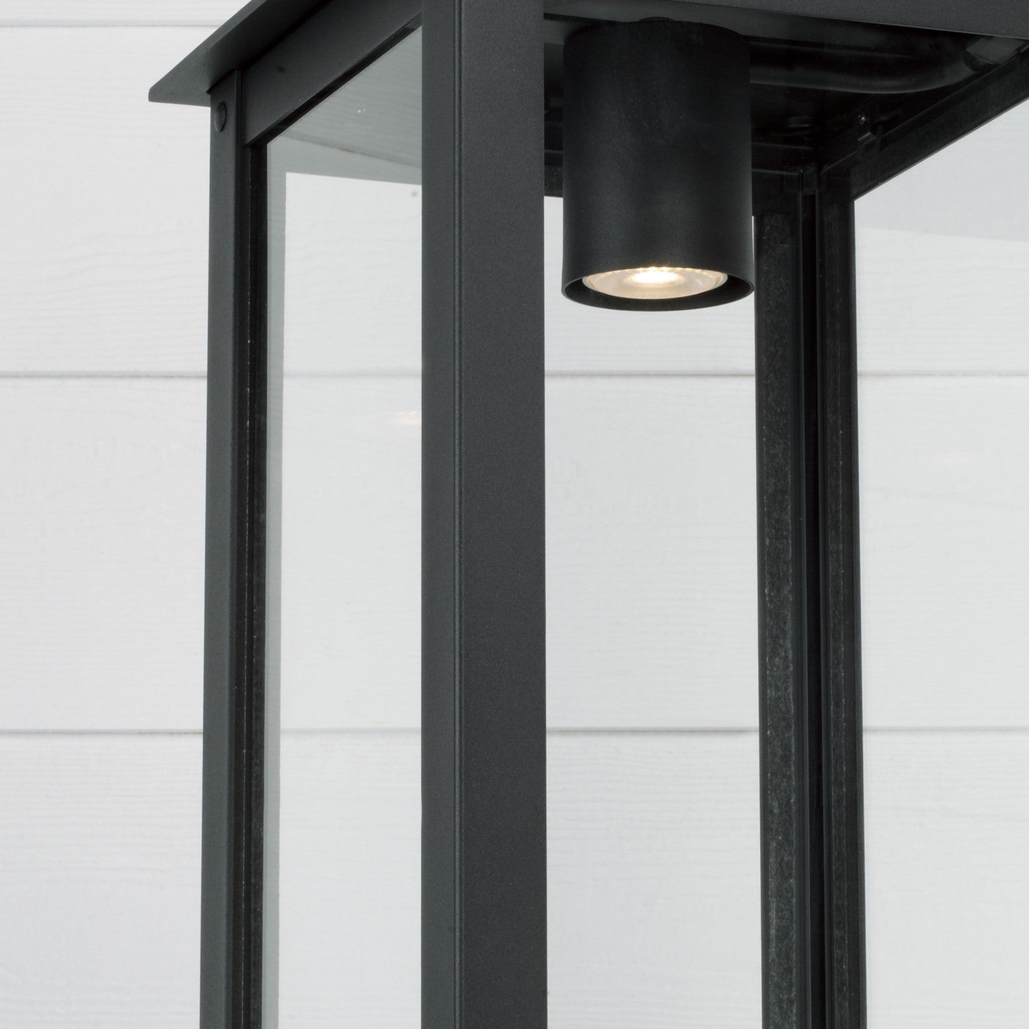 Capital Lighting - 934643BK-GL - One Light Outdoor Post Lantern - Hunt - Black