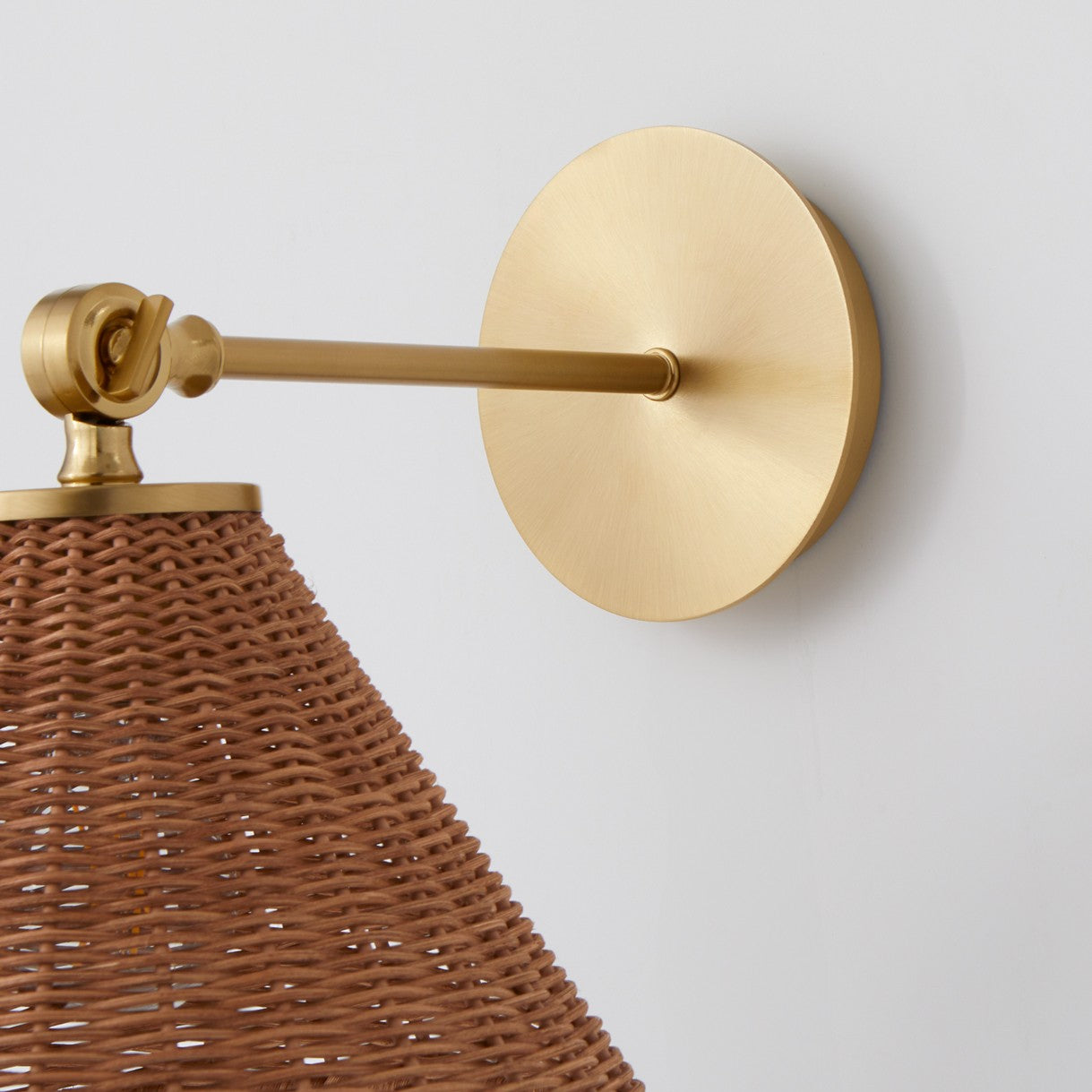 Quorum - 5393-80 - One Light Wall Mount - Wicker - Aged Brass