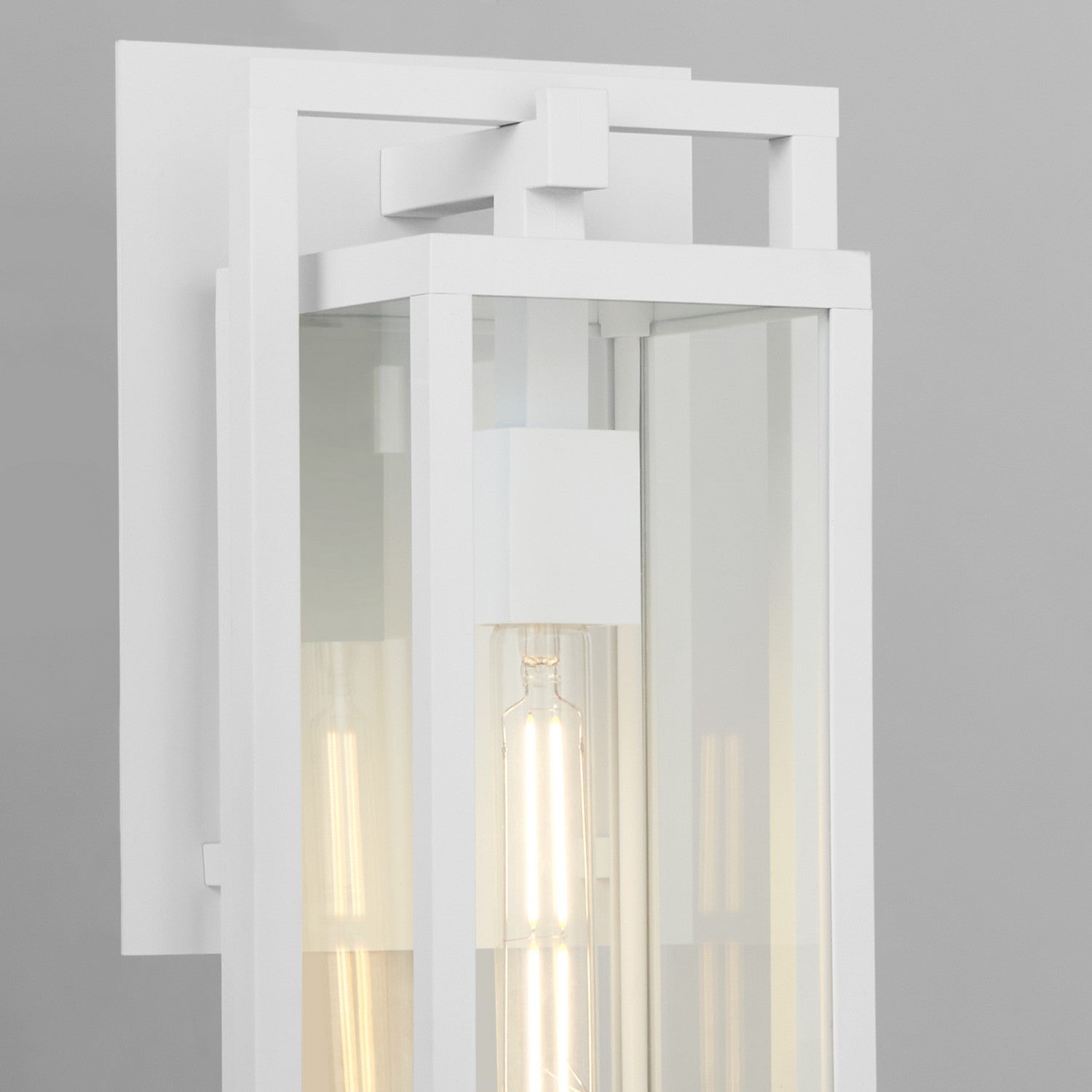 Quorum - 736-15-6 - One Light Wall Mount - Marco - White
