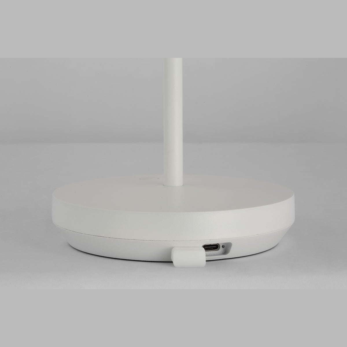 Visual Comfort Modern - SLTB53427W - LED Table Lamp - Doppia - Matte White