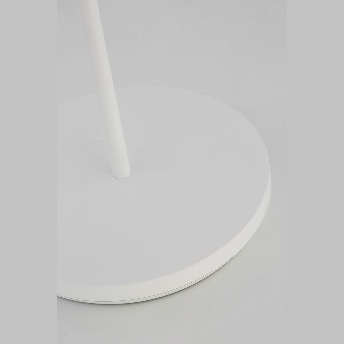 Visual Comfort Modern - SLFL53527W - LED Floor Lamp - Nevis - Matte White