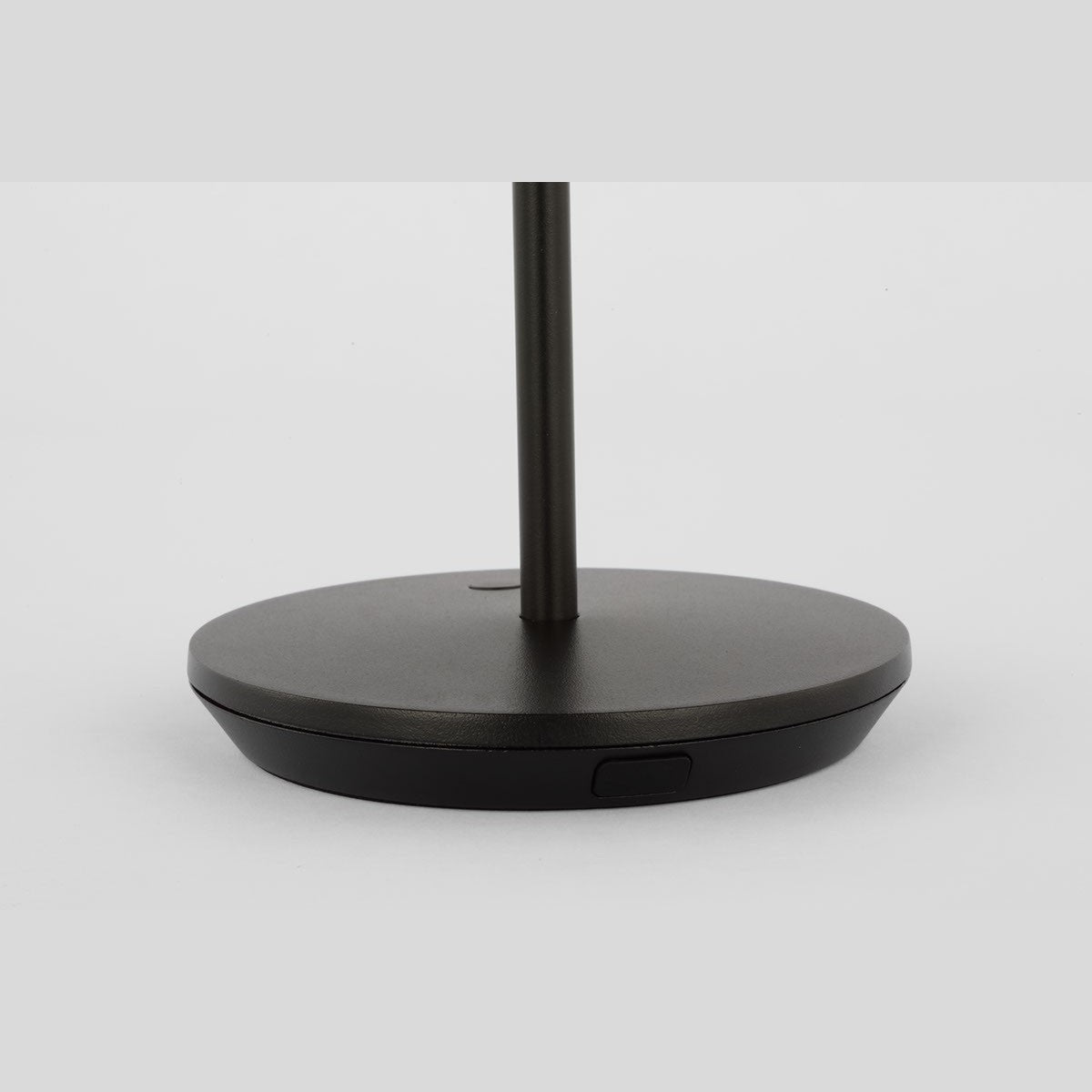 Visual Comfort Modern - SLTB53127B - LED Table Lamp - Nevis - Black