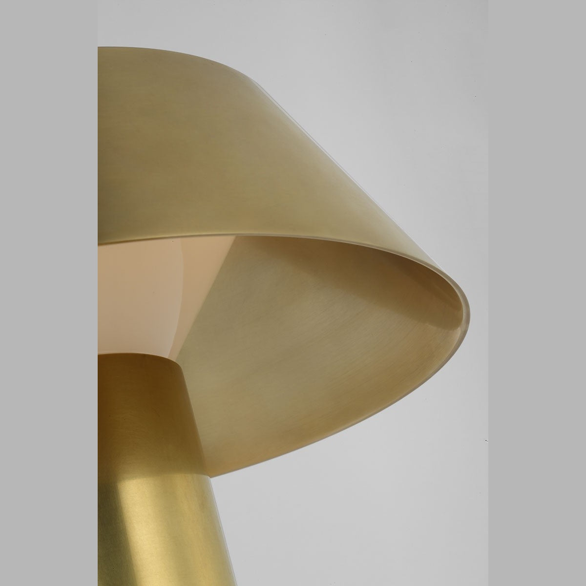 Visual Comfort Modern - SLTB56927HAB - LED Table Lamp - Sesa - Hand Rubbed Antique Brass