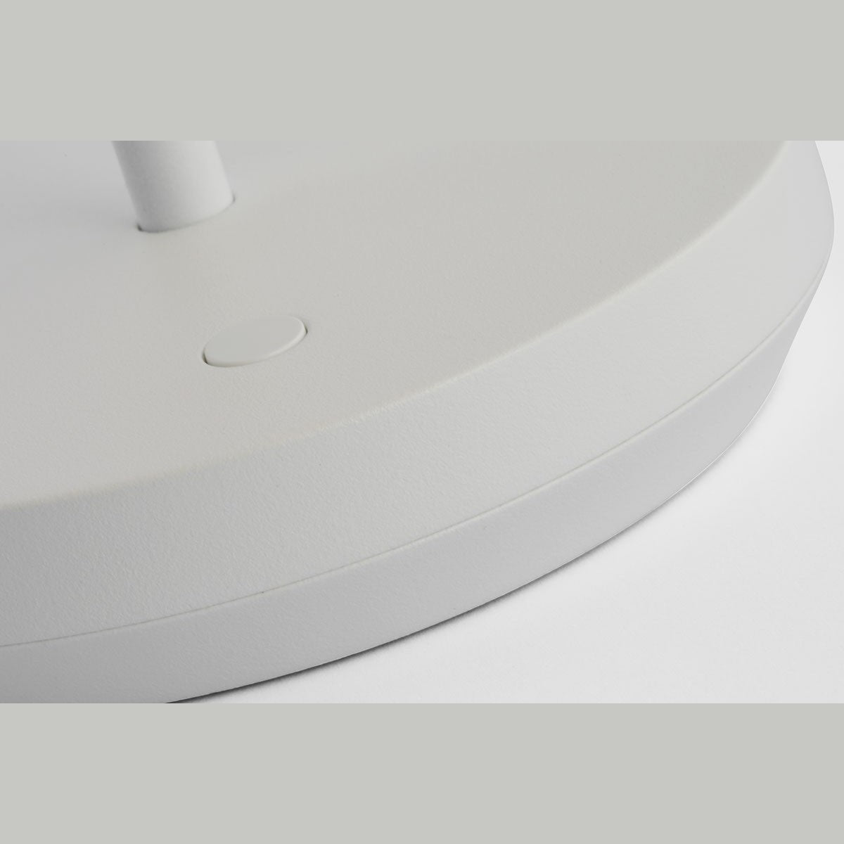 Visual Comfort Modern - SLTB53227W - LED Table Lamp - Tepa - Matte White