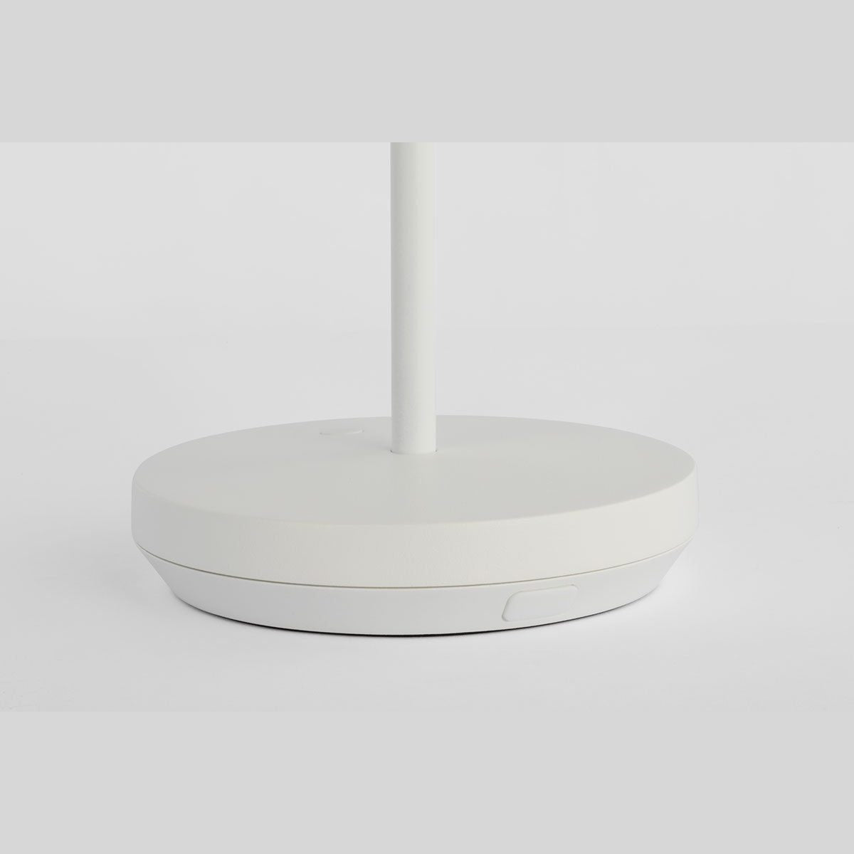 Visual Comfort Modern - SLTB53227W - LED Table Lamp - Tepa - Matte White