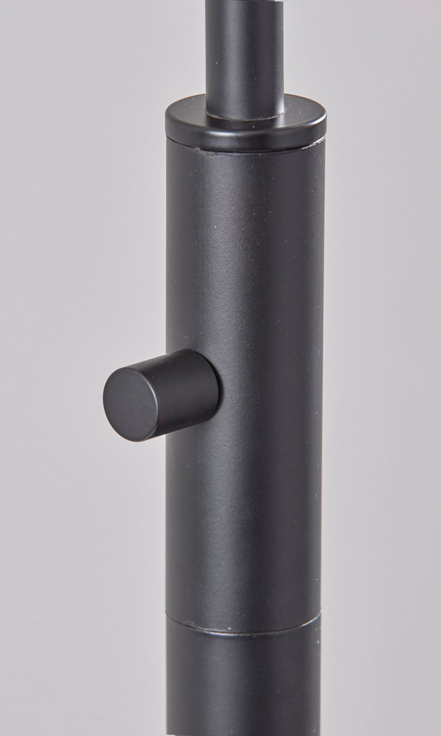 Adesso Home - 2163-01 - Floor Lamp - Tate - Black
