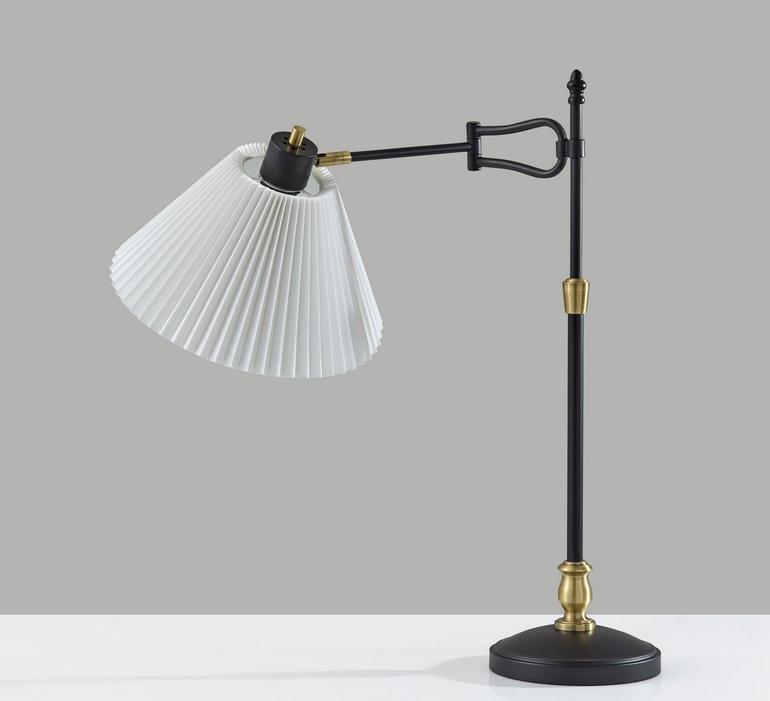 Adesso Home - 3968-01 - Table Lamp - Elijah - Black & Antique Brass