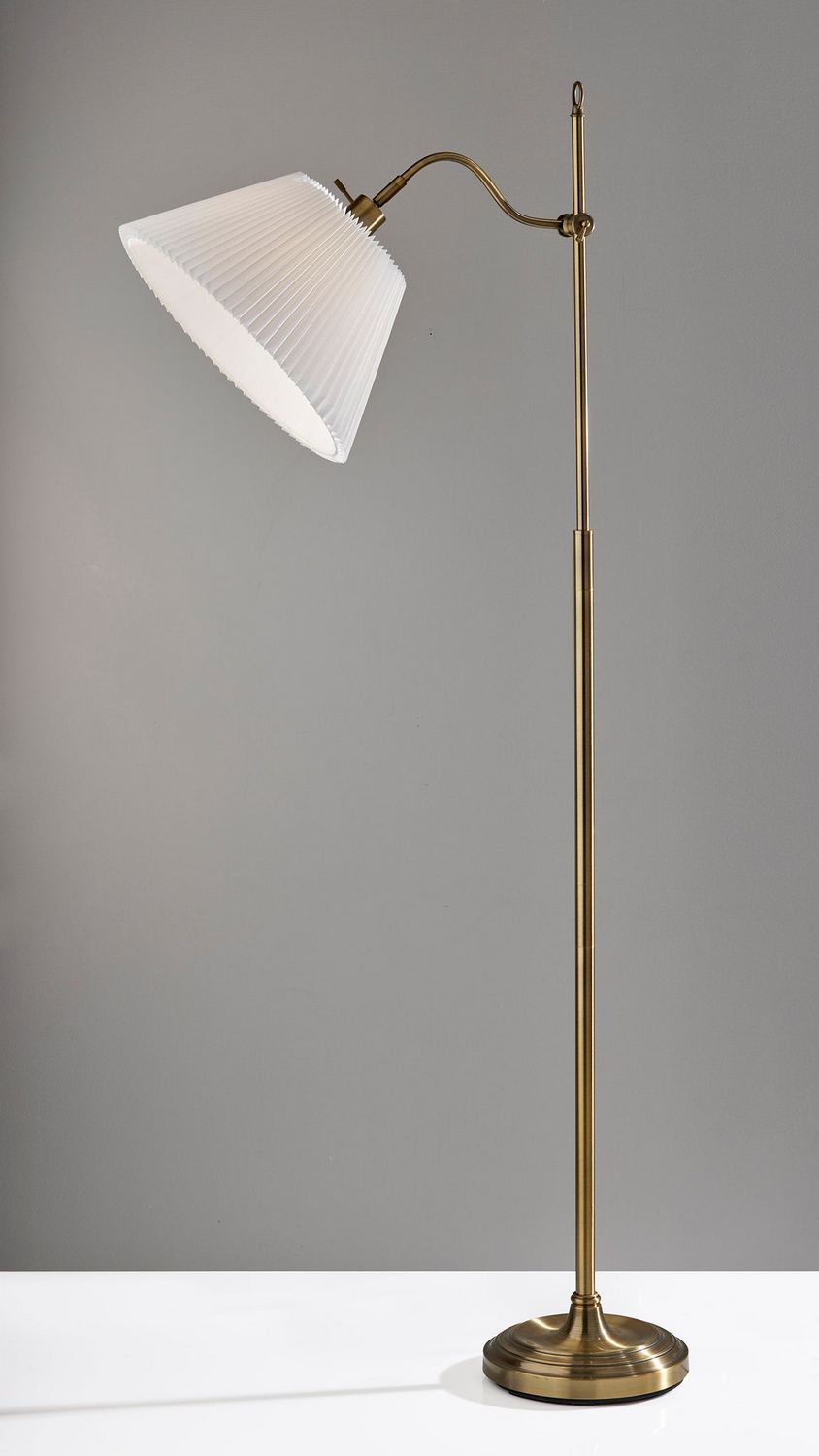 Adesso Home - 3943-21 - Floor Lamp - Derby - Antique Brass