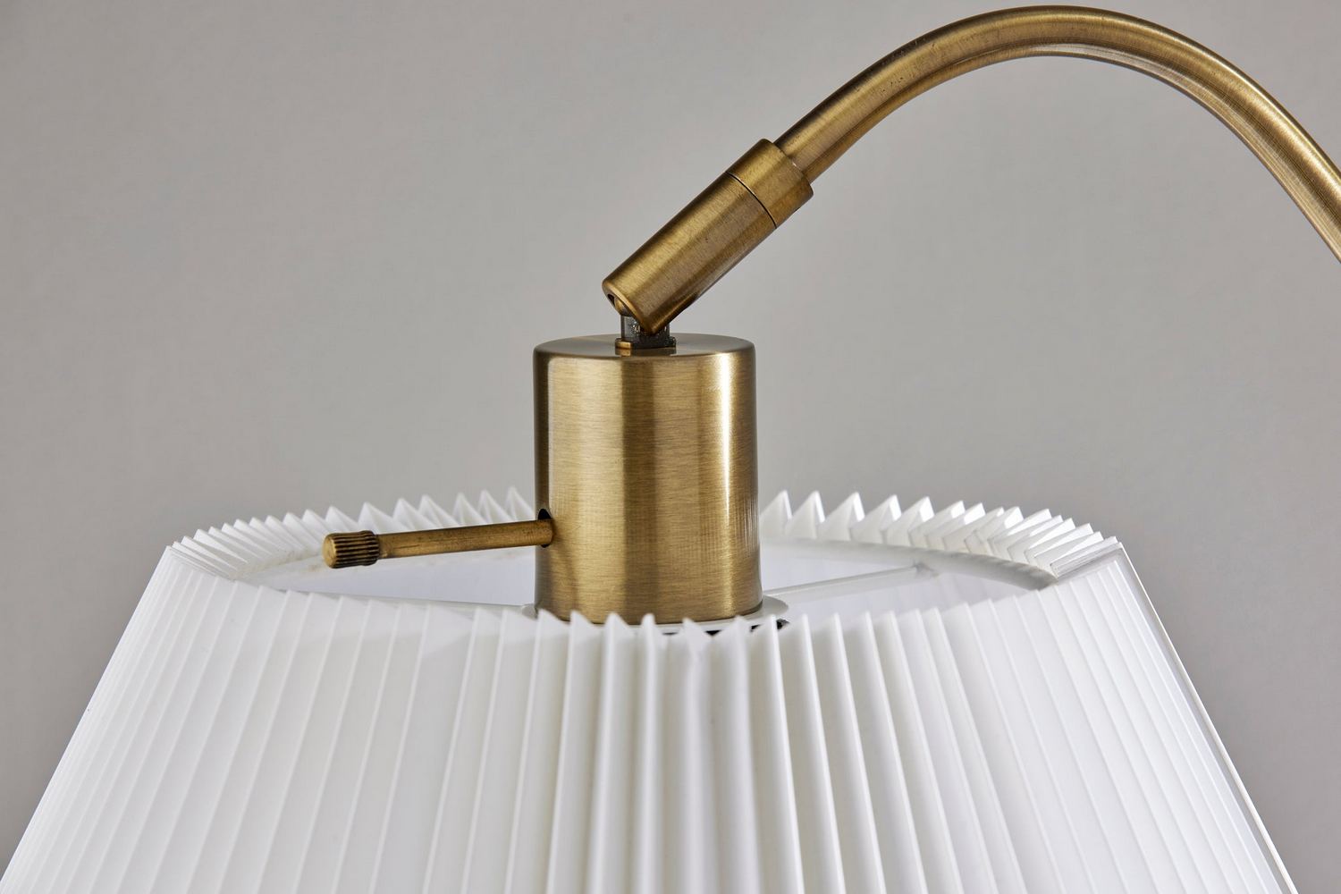 Adesso Home - 3943-21 - Floor Lamp - Derby - Antique Brass