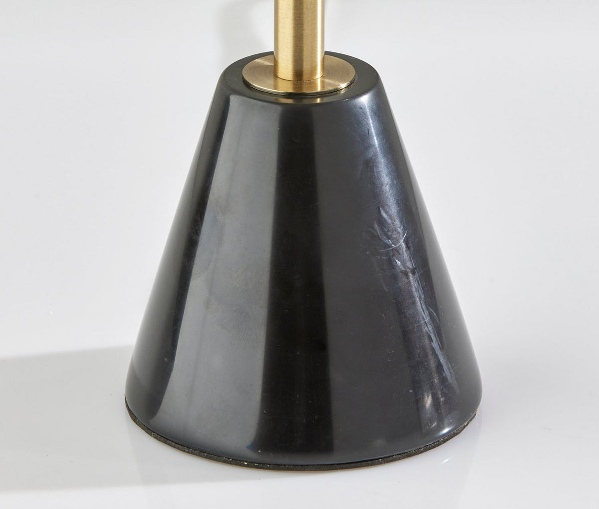 Adesso Home - 1631-21 - Table Lamp - Tucker - Antique Brass