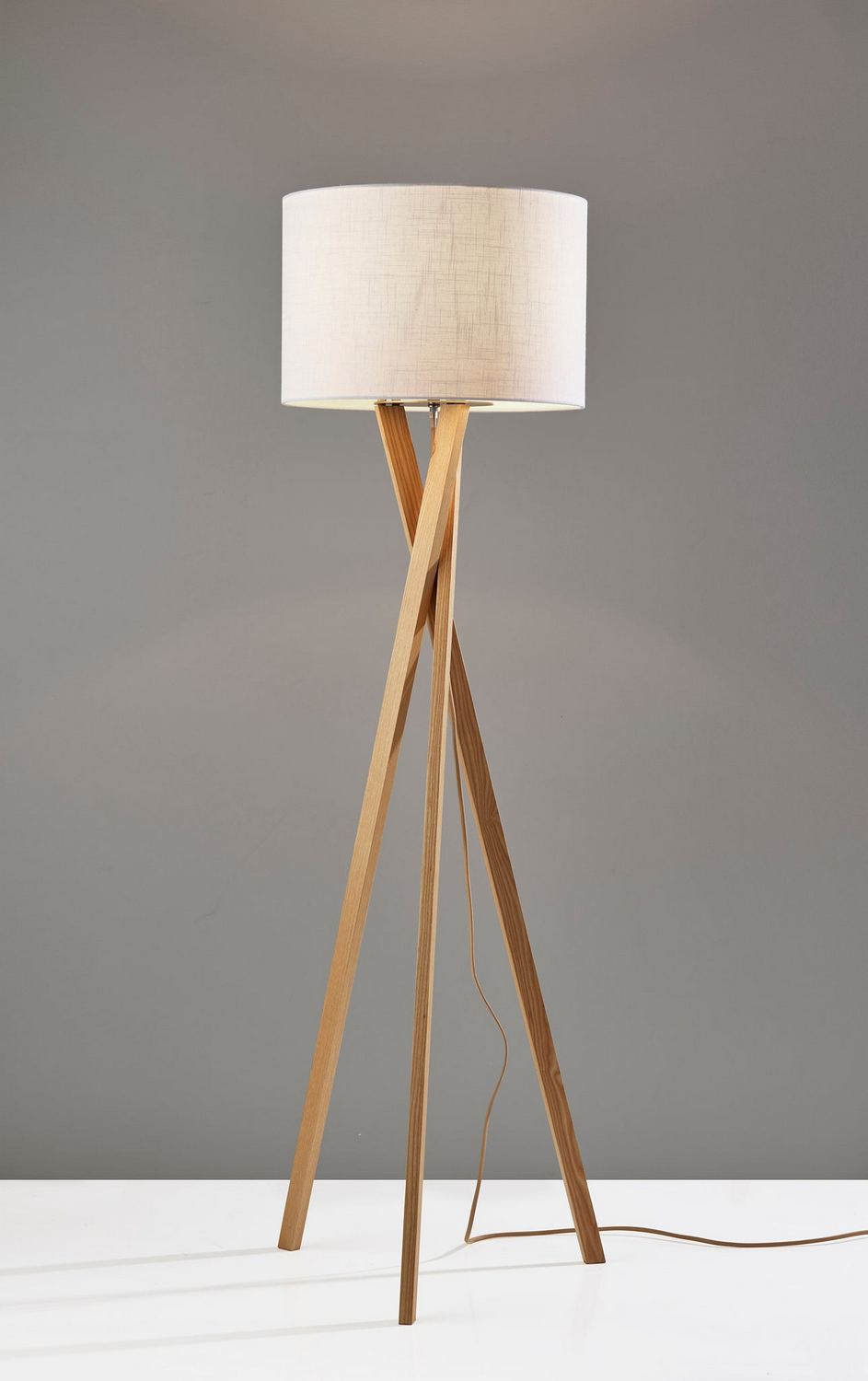 Adesso Home - 3227-12 - Floor Lamp - Brooklyn - Natural Wood