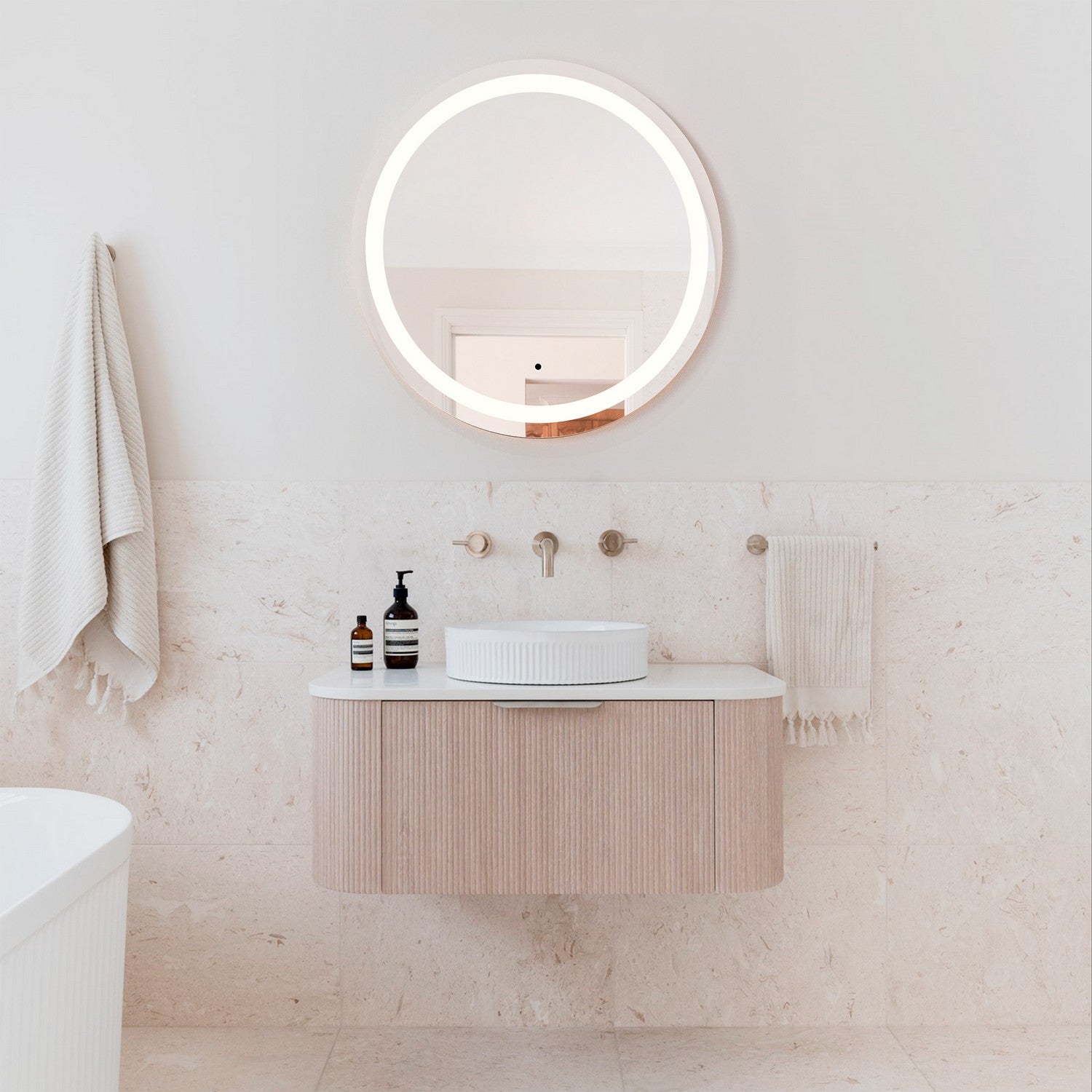 Quorum - 3-1601-0 - LED Mirror - Spectrum