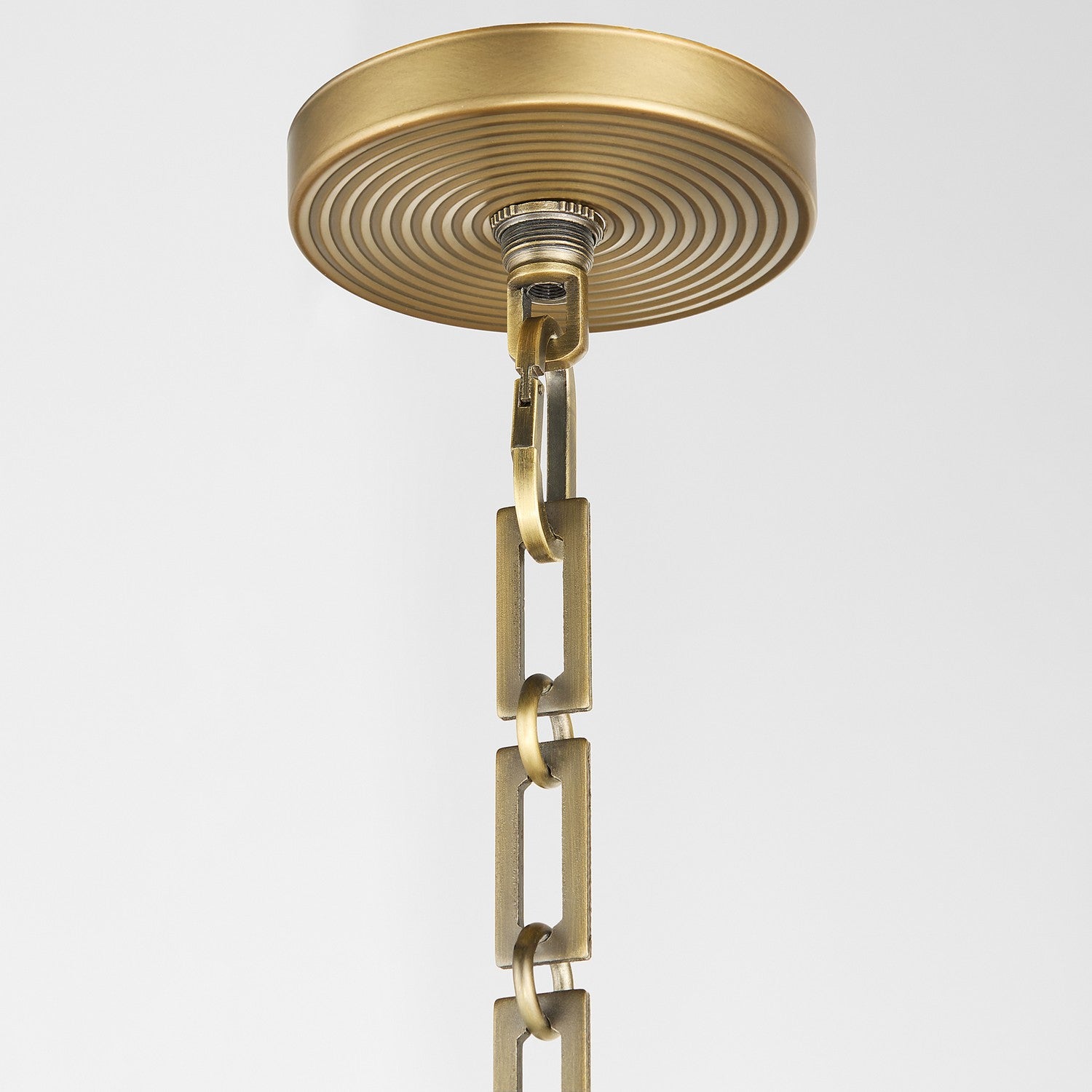 Quorum - 8228-6-47 - Six Light Pendant - Belinder - Non-Lacquered Brass