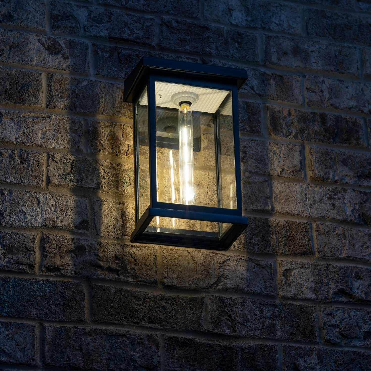 Gama Sonic - 130B50010 - One Light Wall Sconce - Modern Farmhouse - Black