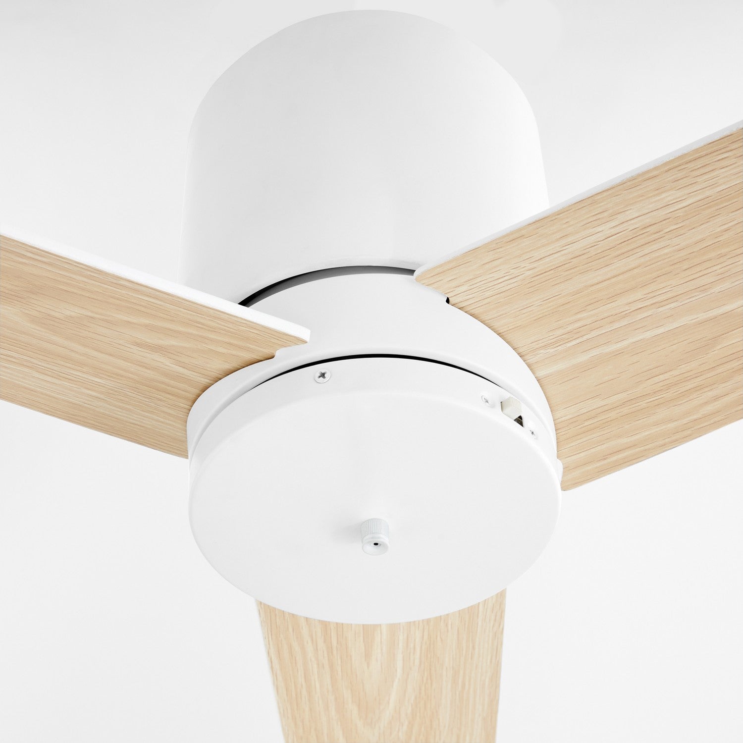 Quorum - 22523-8 - 52"Ceiling Fan - Banzai - Studio White