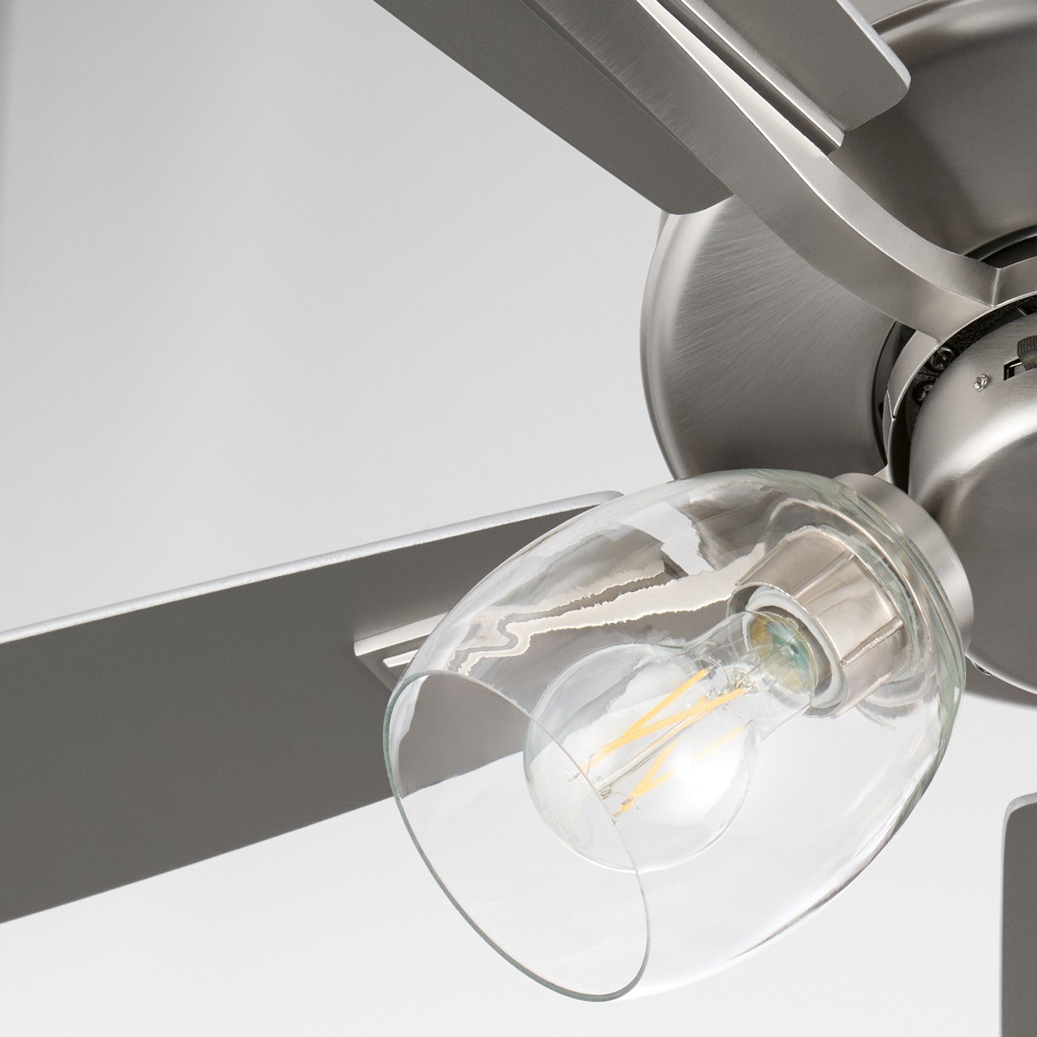 Quorum - 4525-03165 - 52"Ceiling Fan - Ovation - Satin Nickel