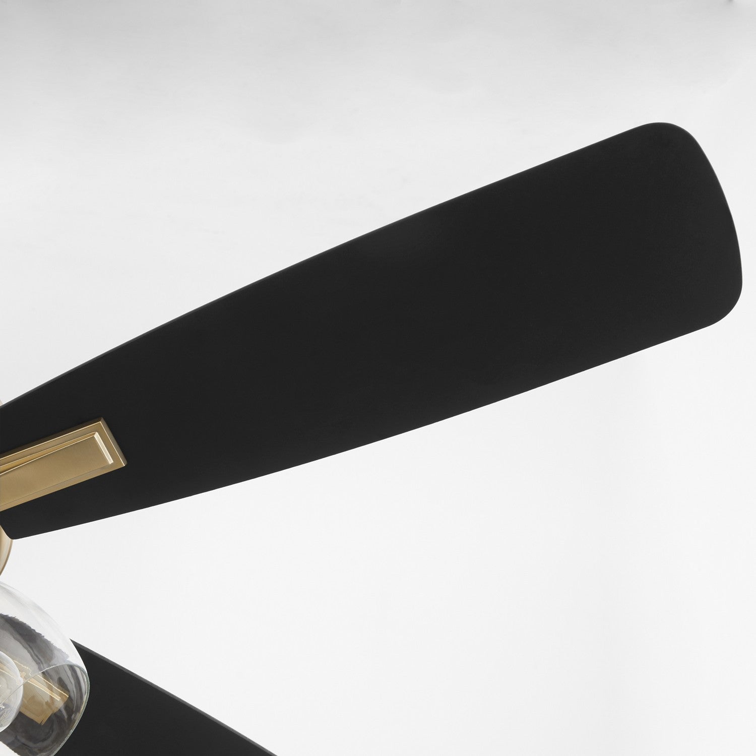 Quorum - 4525-0380 - 52"Ceiling Fan - Ovation - Aged Brass