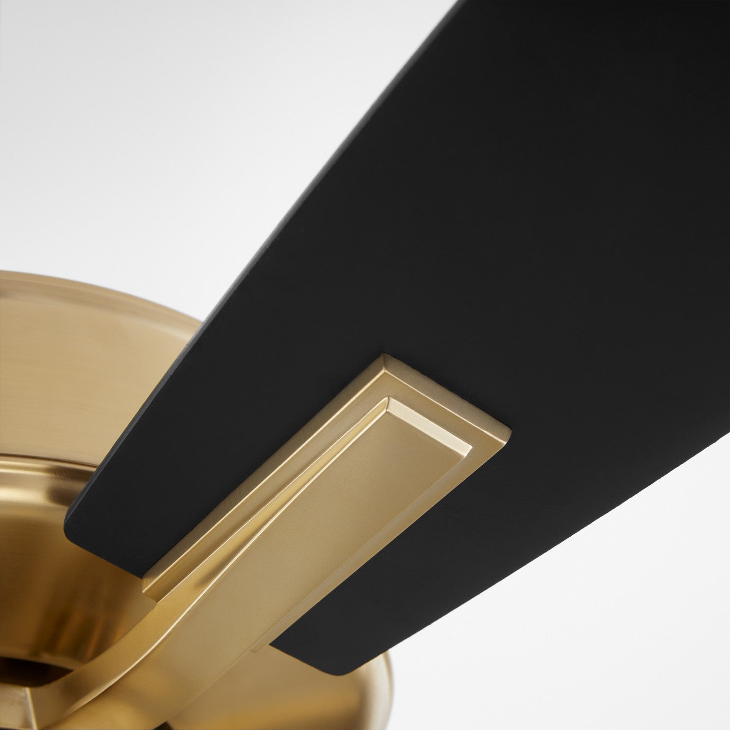 Quorum - 4525-0380 - 52"Ceiling Fan - Ovation - Aged Brass