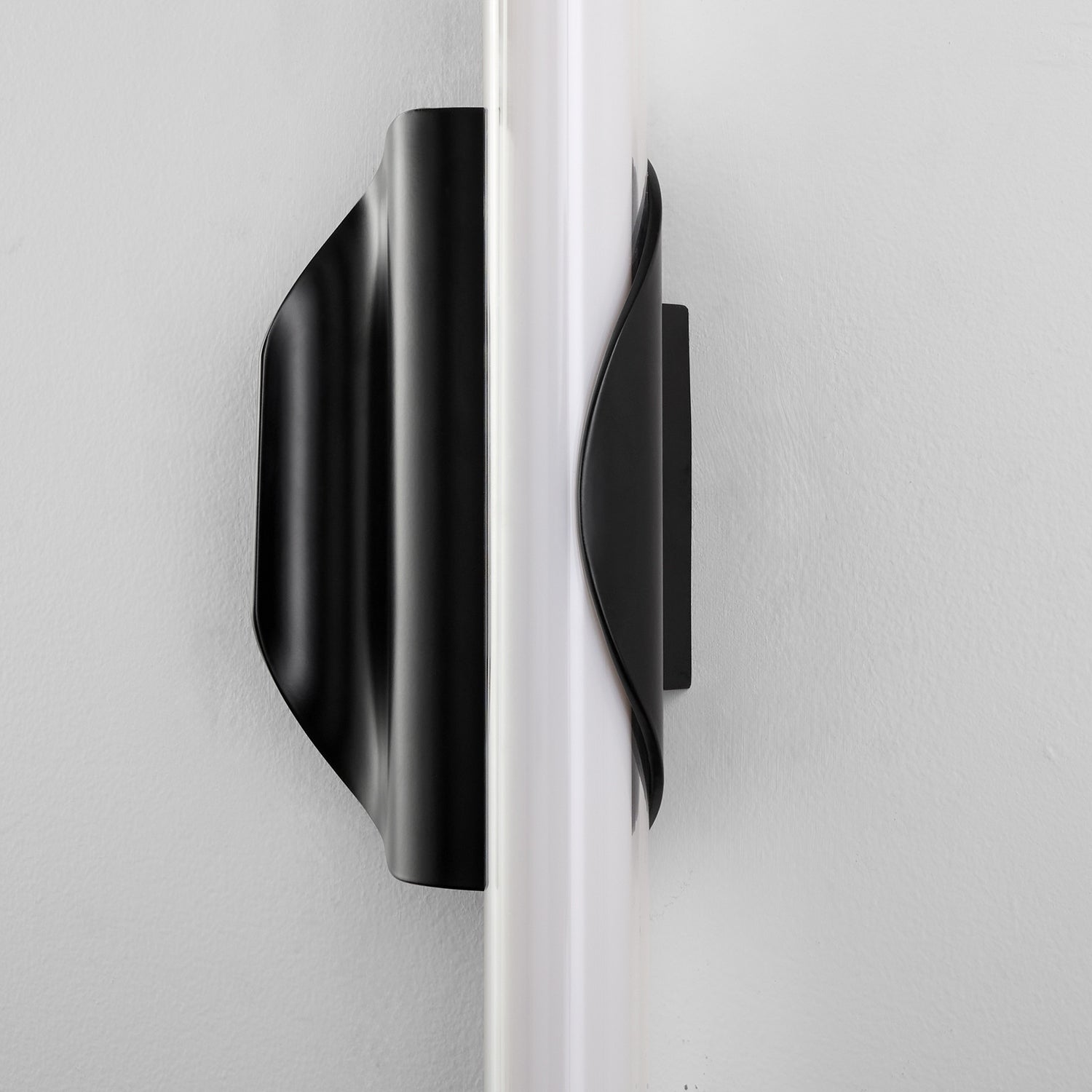 Quorum - 3-57-15 - LED Wall Sconce - Ola - Black