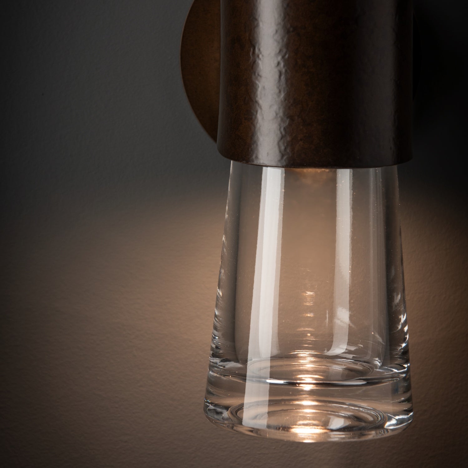 Hubbardton Forge - 204073-SKT-05-ZM0888 - Bellis 2-Light Sconce - Bellis - Bronze