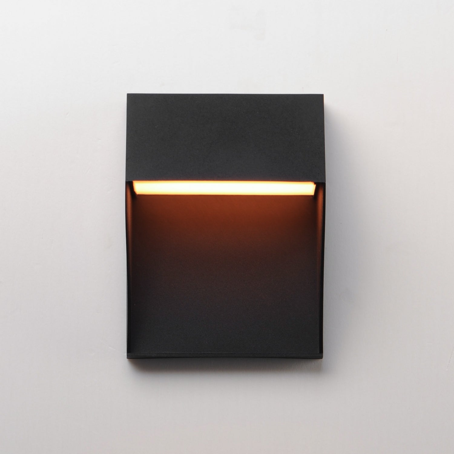 Maxim - 42132BK - LED Outdoor Wall Sconce - Cliffsedge VX - Black