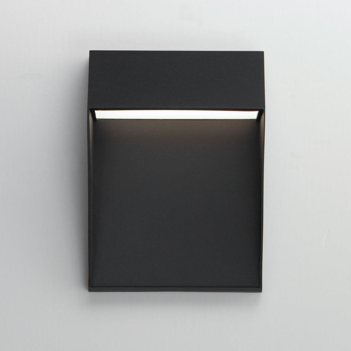 Maxim - 42134BK - LED Outdoor Wall Sconce - Cliffsedge VX - Black / Gold