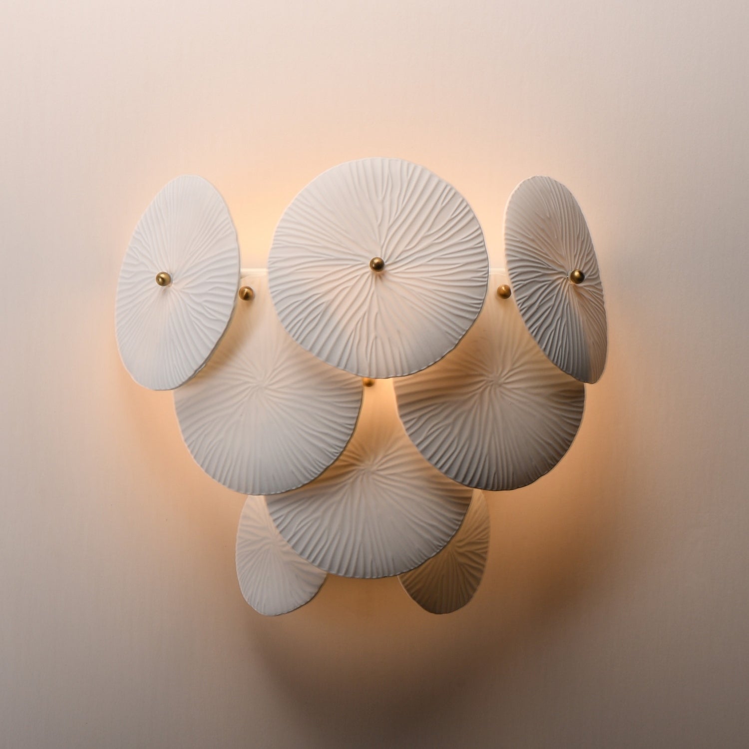 Maxim Isla Wall Sconce - Thumbnail 3