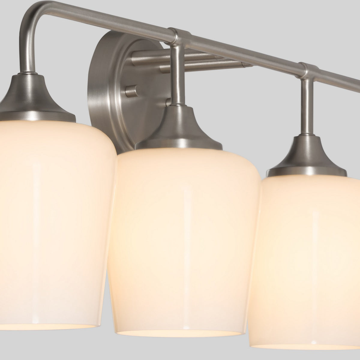Quorum - 5313-4-265 - Four Light Wall Mount - Raymond - Satin Nickel