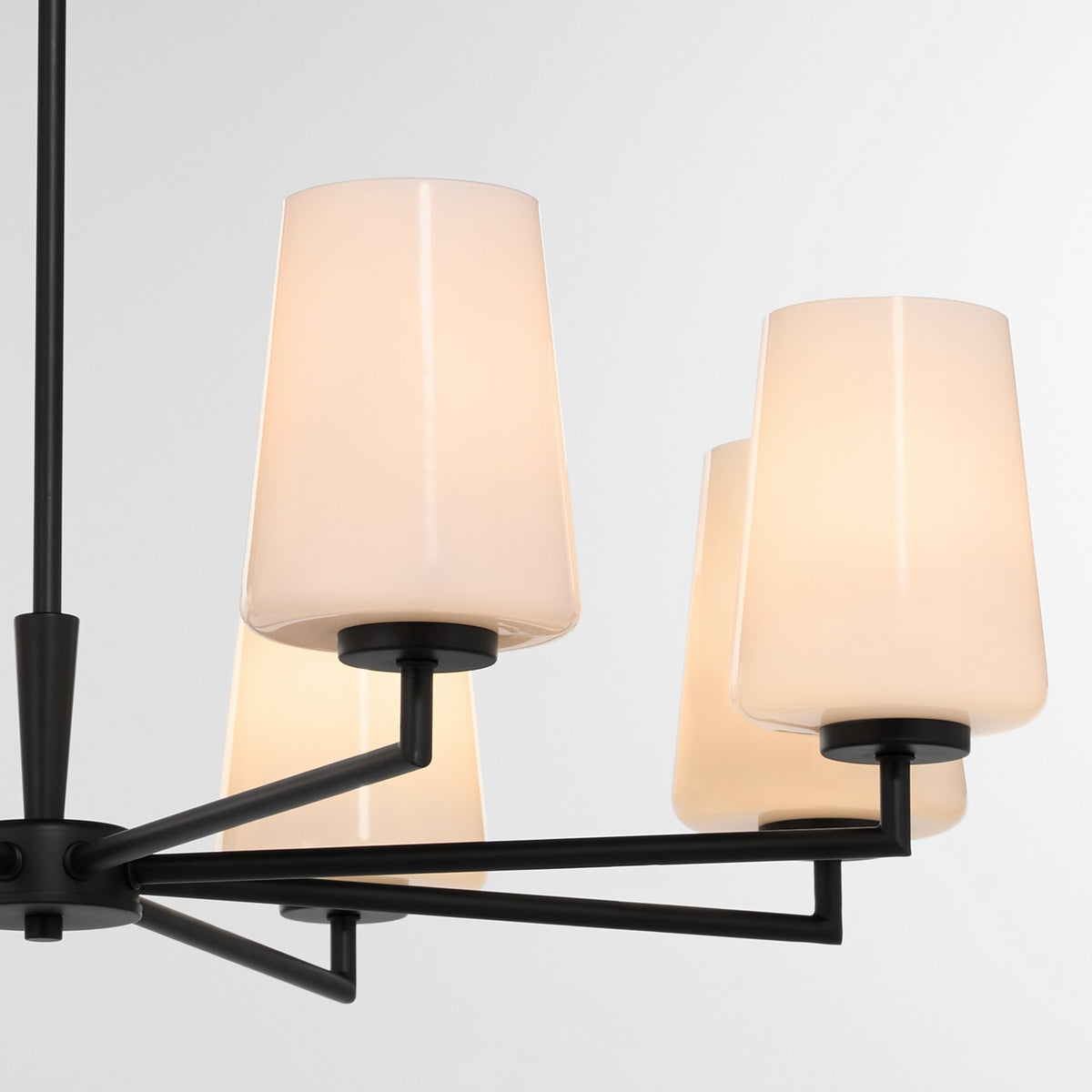 Quorum - 6204-8-259 - Eight Light Chandelier - Goodwin - Matte Black