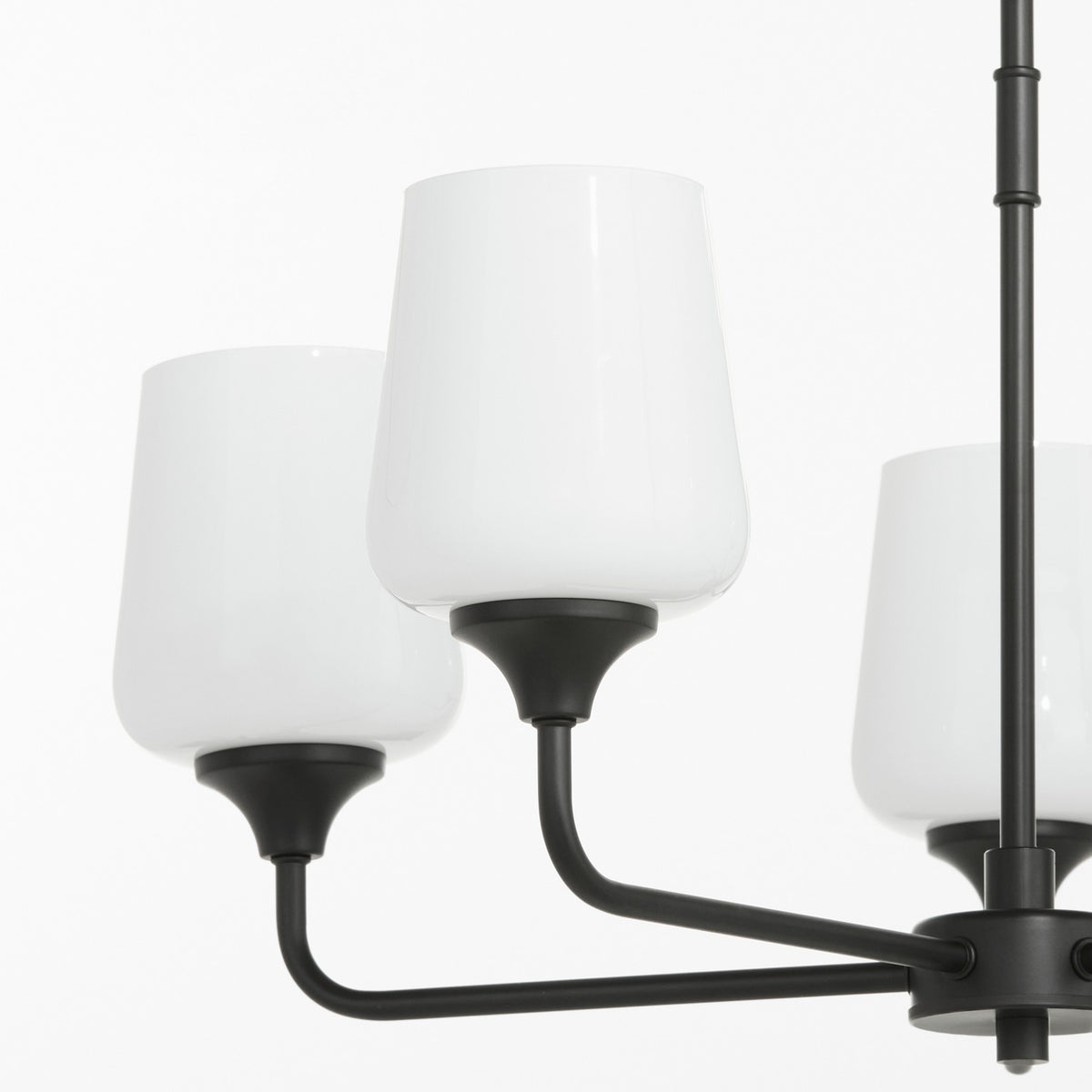 Quorum - 6313-5-259 - Five Light Chandelier - Raymond - Matte Black