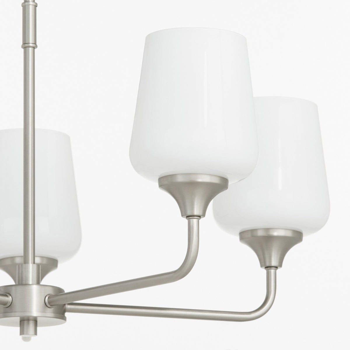 Quorum - 6313-5-265 - Five Light Chandelier - Raymond - Satin Nickel